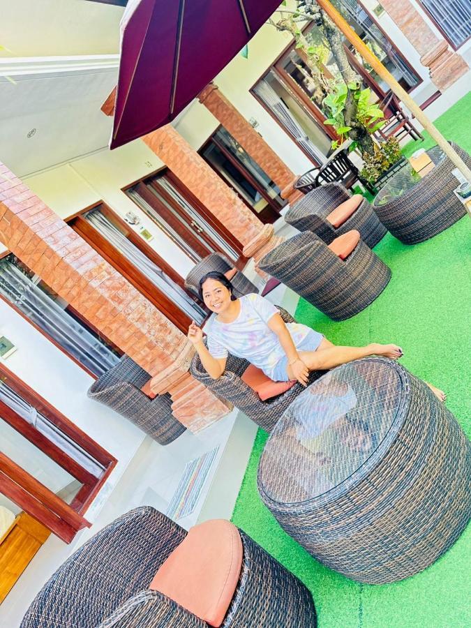 D&D Homestay Pesanggaran Kültér fotó